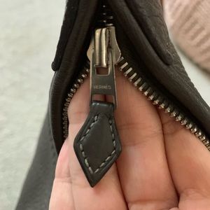 Additional pictures of Hermès Trim 35 bag